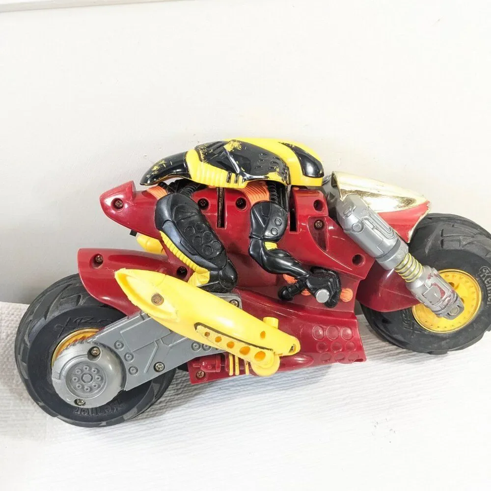 Vintage Kenner Ricochet stunt cycle motorcyle RC CAR XRC red yellow FOR PARTS‎
